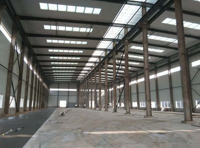 3層鋼結構廠房施工視頻(3層鋼結構廠房施工視頻可能不完全符合三層鋼結構廠房施工過程) 鋼結構異形設計 第2張 3層鋼結構廠房施工視頻(3層鋼結構廠房施工視頻可能不完全符合三層鋼結構廠房施工過程) 鋼結構異形設計 第2張