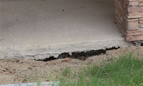 地基下沉房屋開裂有危險嗎 鋼結構鋼結構螺旋樓梯設計 第1張 地基下沉房屋開裂有危險嗎 鋼結構鋼結構螺旋樓梯設計 第1張