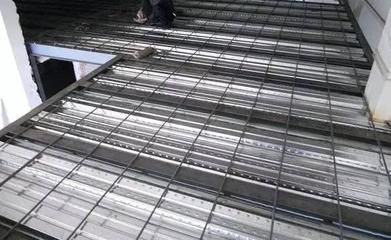 鋼結構波紋板上面打混凝土視頻(鋼結構波紋板上面打混凝土的技術和注意事項) 北京加固設計(加固設計公司) 第2張 鋼結構波紋板上面打混凝土視頻(鋼結構波紋板上面打混凝土的技術和注意事項) 北京加固設計(加固設計公司) 第2張