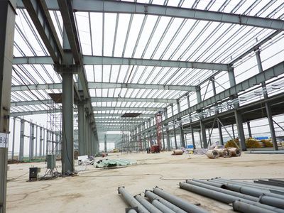 一萬平方鋼結構廠房造價(鋼結構廠房施工周期對造價的影響) 鋼結構框架施工 第5張 一萬平方鋼結構廠房造價(鋼結構廠房施工周期對造價的影響) 鋼結構框架施工 第5張