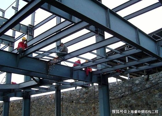 閣樓鋼架上一般鋪什么板(選擇閣樓鋼架上鋪設(shè)的板材時需要綜合考慮多個因素) 鋼結(jié)構(gòu)異形設(shè)計 第2張 閣樓鋼架上一般鋪什么板(選擇閣樓鋼架上鋪設(shè)的板材時需要綜合考慮多個因素) 鋼結(jié)構(gòu)異形設(shè)計 第2張