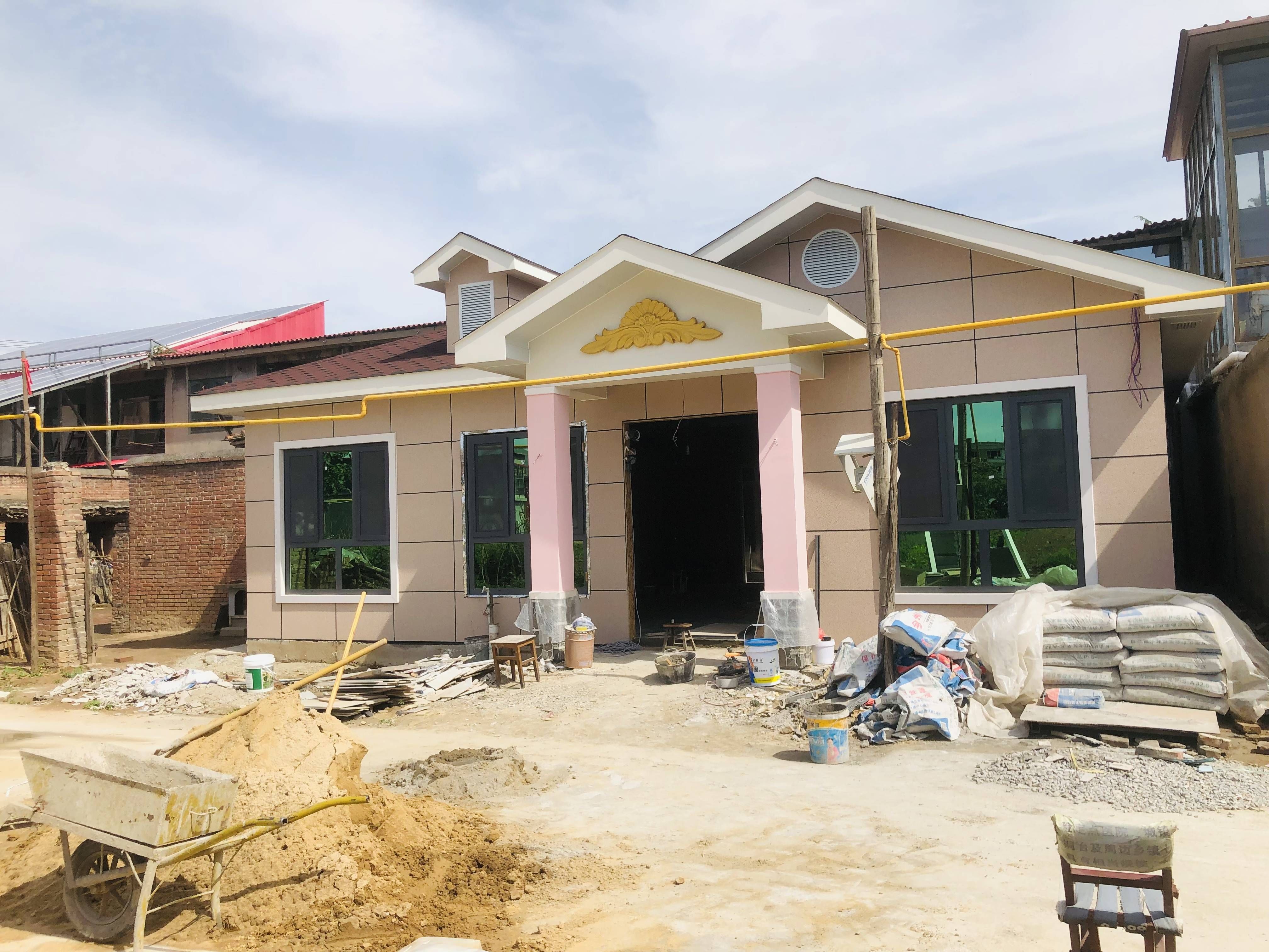 鋼結構房屋建民房(鋼結構住宅造價) 全國鋼結構廠 第1張 鋼結構房屋建民房(鋼結構住宅造價) 全國鋼結構廠 第1張