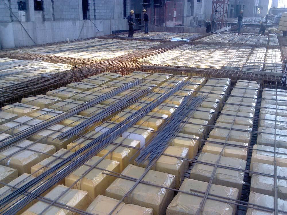 空心樓蓋板施工工藝(空心樓蓋板冬季施工技巧) 鋼結構玻璃棧道設計 第3張 空心樓蓋板施工工藝(空心樓蓋板冬季施工技巧) 鋼結構玻璃棧道設計 第3張
