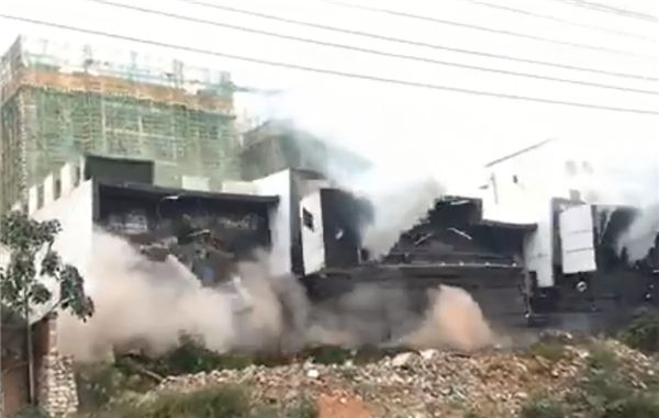 粘鋼加固工程施工方案(粘鋼加固工程施工前后對比案例粘鋼加固工程施工方案) 北京加固設計 第3張 粘鋼加固工程施工方案(粘鋼加固工程施工前后對比案例粘鋼加固工程施工方案) 北京加固設計 第3張
