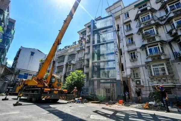 別墅加建可以過戶嗎 鋼結(jié)構(gòu)鋼結(jié)構(gòu)停車場設(shè)計 第3張