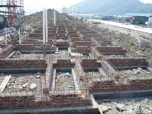 磚混結構的房子抗震幾級(磚混結構房屋抗震等級查詢) 結構工業裝備設計 第1張 磚混結構的房子抗震幾級(磚混結構房屋抗震等級查詢) 結構工業裝備設計 第1張