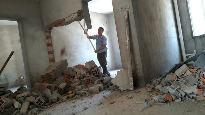磚混結(jié)構(gòu)裝修砸墻多少錢(qián) 建筑施工圖施工 第5張 磚混結(jié)構(gòu)裝修砸墻多少錢(qián) 建筑施工圖施工 第5張