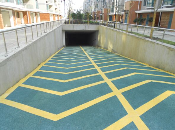 鋼架停車場坡道圖片(鋼架停車場坡道施工圖片) 結構工業鋼結構施工 第5張 鋼架停車場坡道圖片(鋼架停車場坡道施工圖片) 結構工業鋼結構施工 第5張
