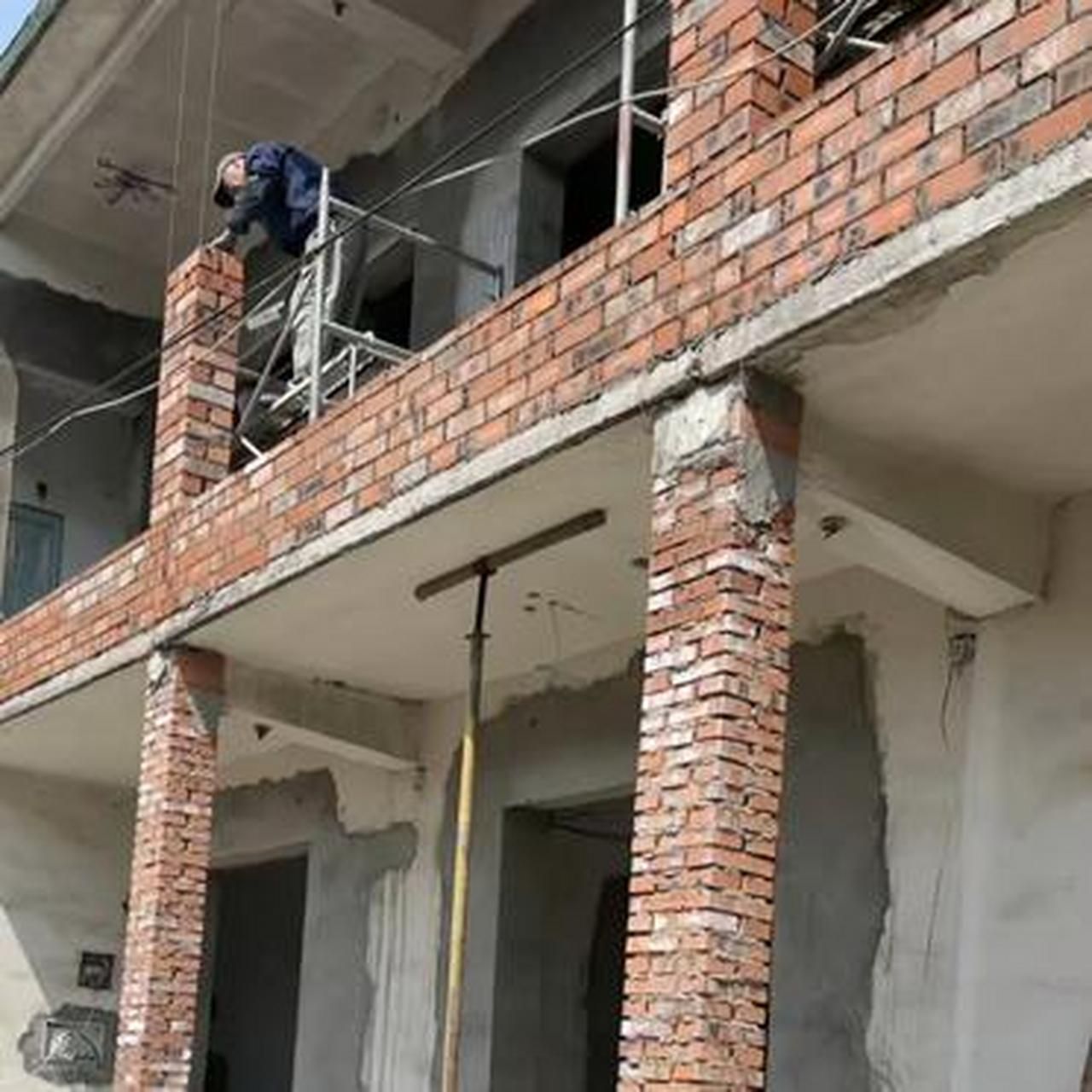 輕鋼圖片及價格（輕鋼材料通常用于哪些建筑結構）