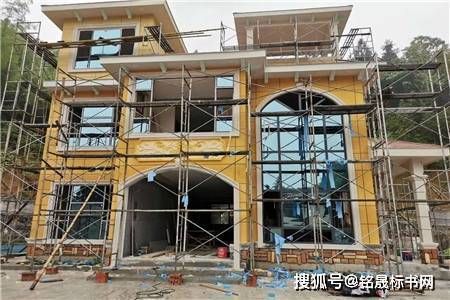 頂層加蓋用什么材料(金屬屋頂防腐處理方法) 裝飾家裝施工 第2張 頂層加蓋用什么材料(金屬屋頂防腐處理方法) 裝飾家裝施工 第2張