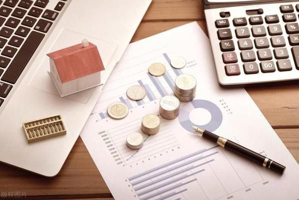 樓板多少錢一塊3.5米 鋼結(jié)構(gòu)玻璃棧道設計 第2張 樓板多少錢一塊3.5米 鋼結(jié)構(gòu)玻璃棧道設計 第2張