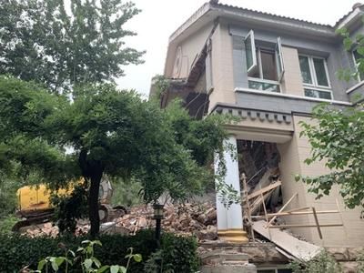 北京別墅違建怎么處理的啊(北京別墅違建怎么處理) 鋼結構鋼結構螺旋樓梯設計 第4張 北京別墅違建怎么處理的啊(北京別墅違建怎么處理) 鋼結構鋼結構螺旋樓梯設計 第4張