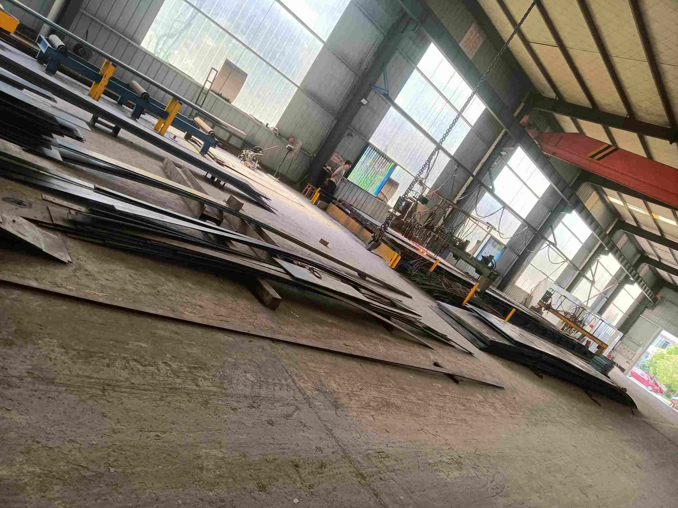 附近有鋼結構廠招聘焊工的嗎(北京市順義區南法信附近鋼結構廠招聘焊工) 鋼結構桁架施工 第4張 附近有鋼結構廠招聘焊工的嗎(北京市順義區南法信附近鋼結構廠招聘焊工) 鋼結構桁架施工 第4張