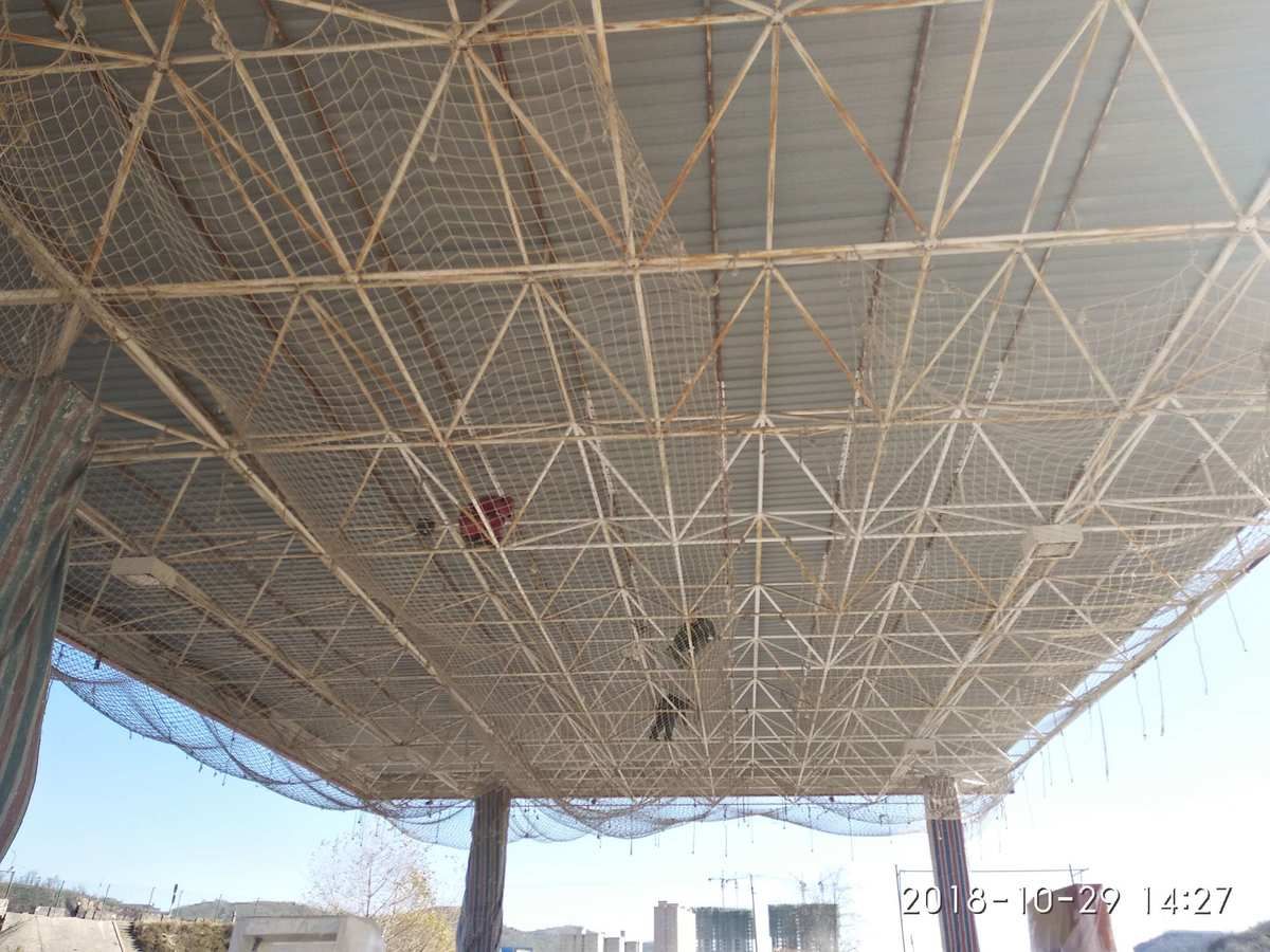 加油站罩棚網架是否需要刷防火漆(加油站罩棚網架施工方法) 結構工業鋼結構設計 第4張 加油站罩棚網架是否需要刷防火漆(加油站罩棚網架施工方法) 結構工業鋼結構設計 第4張