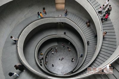 圓柱螺旋樓梯 建筑效果圖設計 第5張 圓柱螺旋樓梯 建筑效果圖設計 第5張