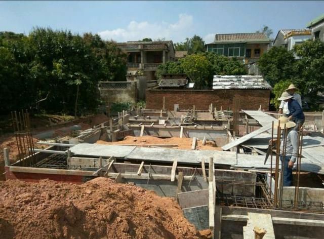 自建房地基下沉加固圖片高清 結(jié)構(gòu)工業(yè)鋼結(jié)構(gòu)設(shè)計 第4張 自建房地基下沉加固圖片高清 結(jié)構(gòu)工業(yè)鋼結(jié)構(gòu)設(shè)計 第4張