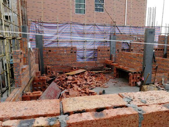 自建房地基下沉墻開裂怎么辦