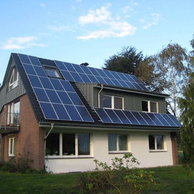 屋頂光伏發電一平米多少錢啊(屋頂光伏板安裝流程詳解) 鋼結構異形設計 第1張 屋頂光伏發電一平米多少錢啊(屋頂光伏板安裝流程詳解) 鋼結構異形設計 第1張