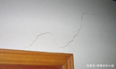 承重墻 開裂(房屋沉降監測方法介紹,承重墻裂縫修復費用預算) 鋼結構異形設計 第1張 承重墻 開裂(房屋沉降監測方法介紹,承重墻裂縫修復費用預算) 鋼結構異形設計 第1張