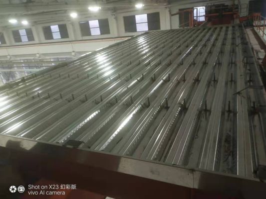 別墅鋼結構隔層 鋼結構蹦極施工 第2張