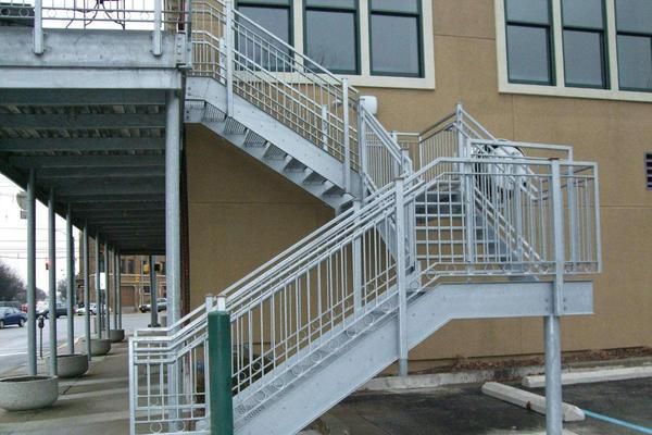 室外鋼結構樓梯價格多少(室外鋼結構樓梯價格) 鋼結構鋼結構螺旋樓梯設計 第2張 室外鋼結構樓梯價格多少(室外鋼結構樓梯價格) 鋼結構鋼結構螺旋樓梯設計 第2張