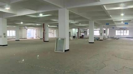廠房裝修成本控制策略(創意裝修廠房裝修成本與預算控制廠房裝修多少錢一平方) 鋼結構蹦極施工 第4張 廠房裝修成本控制策略(創意裝修廠房裝修成本與預算控制廠房裝修多少錢一平方) 鋼結構蹦極施工 第4張