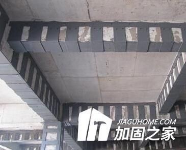 粘鋼加固案例研究(粘鋼加固在古建筑中的應(yīng)用) 結(jié)構(gòu)橋梁鋼結(jié)構(gòu)設(shè)計(jì) 第3張 粘鋼加固案例研究(粘鋼加固在古建筑中的應(yīng)用) 結(jié)構(gòu)橋梁鋼結(jié)構(gòu)設(shè)計(jì) 第3張