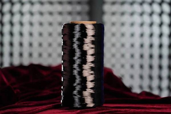 碳纖維生產技術最新進展，碳纖維生產技術，前沿突破與創新進展