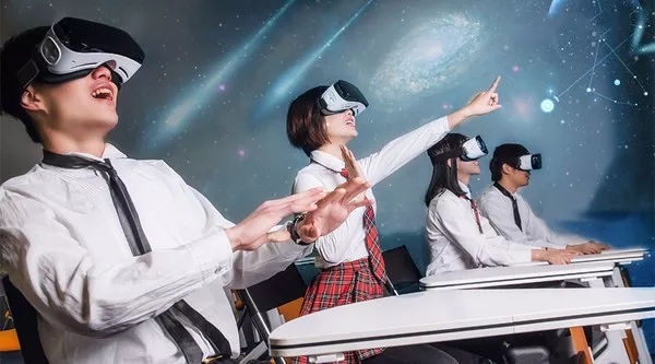 如何利用VR技術(shù)進(jìn)行安全培訓(xùn),利用VR技術(shù)提升安全培訓(xùn)效果的創(chuàng)新方法 行業(yè)新聞 第5張 如何利用VR技術(shù)進(jìn)行安全培訓(xùn),利用VR技術(shù)提升安全培訓(xùn)效果的創(chuàng)新方法 行業(yè)新聞 第5張