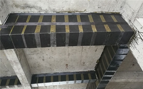 建筑加固施工中材料選擇要點,建筑加固施工材料選擇的關鍵要點與注意事項 行業新聞 第2張 建筑加固施工中材料選擇要點,建筑加固施工材料選擇的關鍵要點與注意事項 行業新聞 第2張