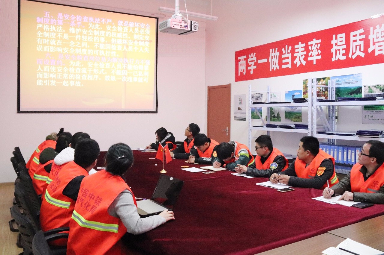 施工人員安全培訓(xùn)的重要性，施工人員安全培訓(xùn)，保障生命安全與工程質(zhì)量的基石 行業(yè)新聞 第3張