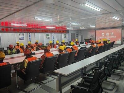 施工人員安全培訓(xùn)的重要性，施工人員安全培訓(xùn)，保障生命安全與工程質(zhì)量的基石 行業(yè)新聞 第5張