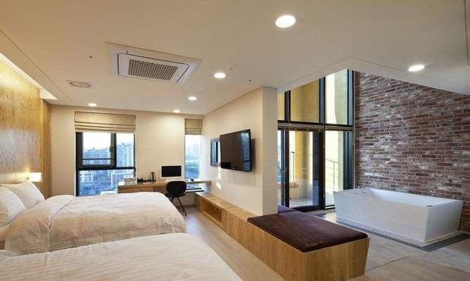 50個房間的賓館,五室賓舍,五十間客房的溫馨旅居之所,解析,五室賓舍簡潔地體現了賓館有五十個房間的規模特點,溫馨旅居之所則強調了賓館能給住客帶來舒適、 行業新聞 第3張 50個房間的賓館,五室賓舍,五十間客房的溫馨旅居之所,解析,五室賓舍簡潔地體現了賓館有五十個房間的規模特點,溫馨旅居之所則強調了賓館能給住客帶來舒適、 行業新聞 第3張